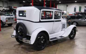 Ford-Model-A-Coupe-1928-White-Gray-51613-7