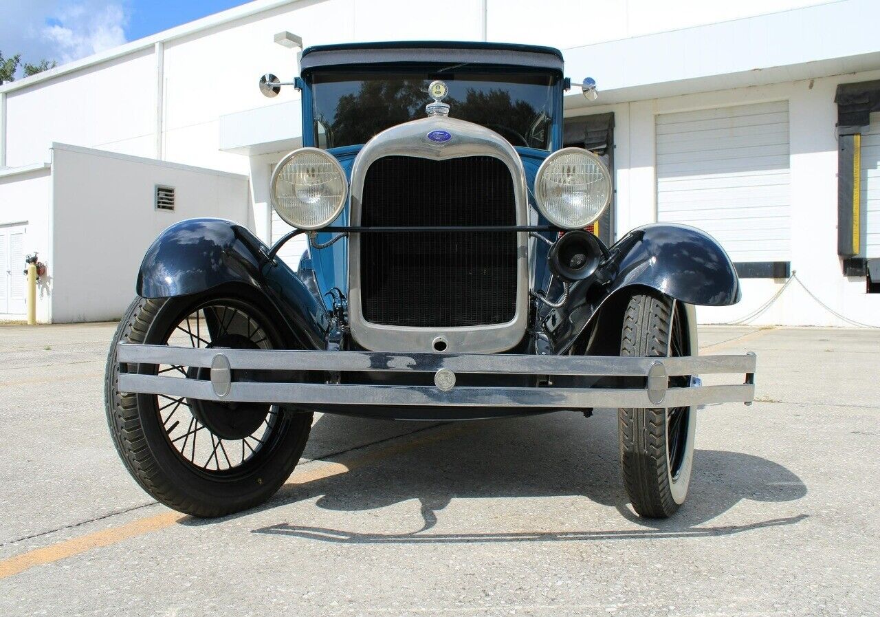 Ford-Model-A-Coupe-1929-Black-Black-398-10