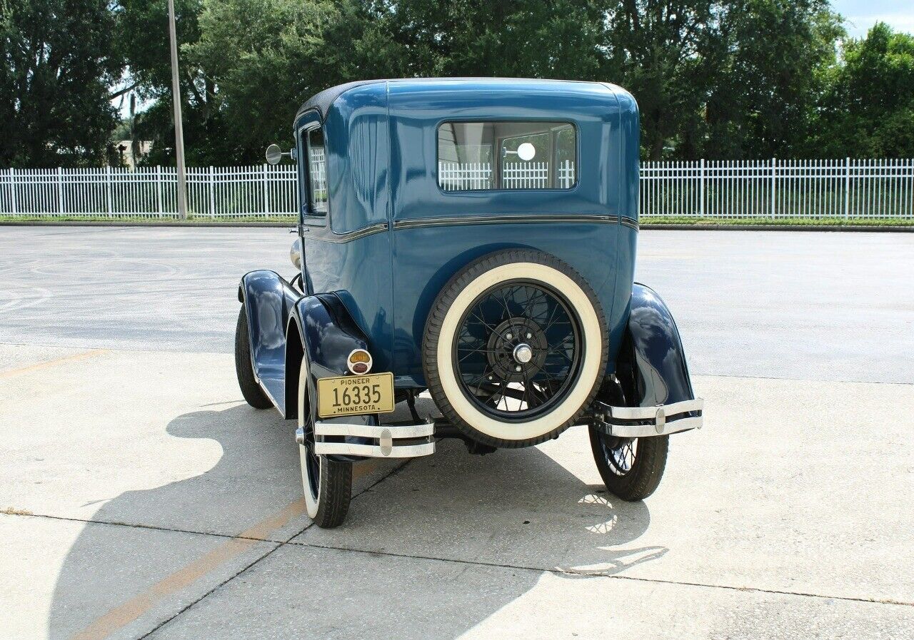 Ford-Model-A-Coupe-1929-Black-Black-398-6