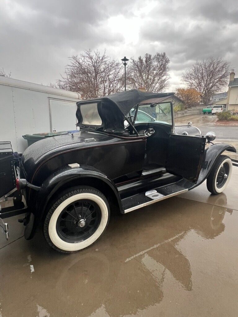 Ford-Model-A-Coupe-1929-Black-Black-60954-9