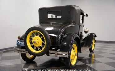 Ford-Model-A-Coupe-1929-Black-Green-74455-12