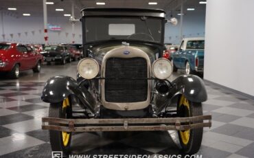 Ford-Model-A-Coupe-1929-Black-Green-74455-18