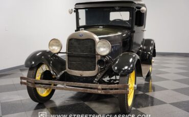 Ford-Model-A-Coupe-1929-Black-Green-74455-20