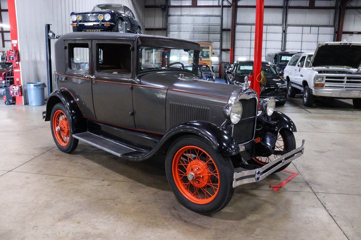 Ford-Model-A-Coupe-1929-Brown-Brown-70212-11