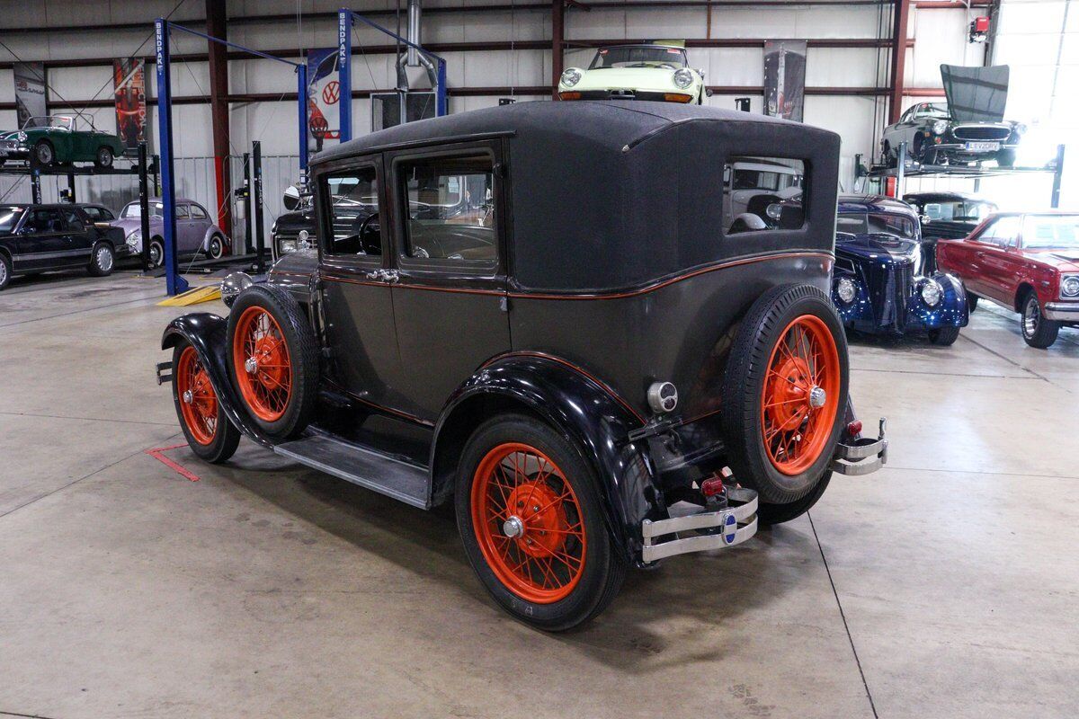 Ford-Model-A-Coupe-1929-Brown-Brown-70212-5