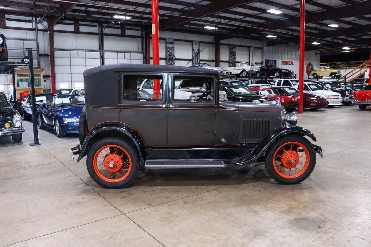 Ford-Model-A-Coupe-1929-Brown-Brown-70212-9