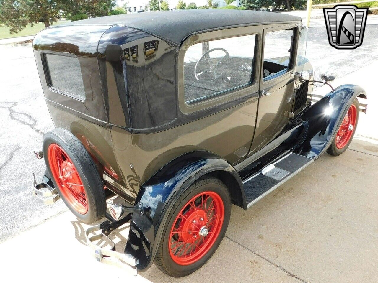 Ford-Model-A-Coupe-1929-Brown-Gray-14030-3