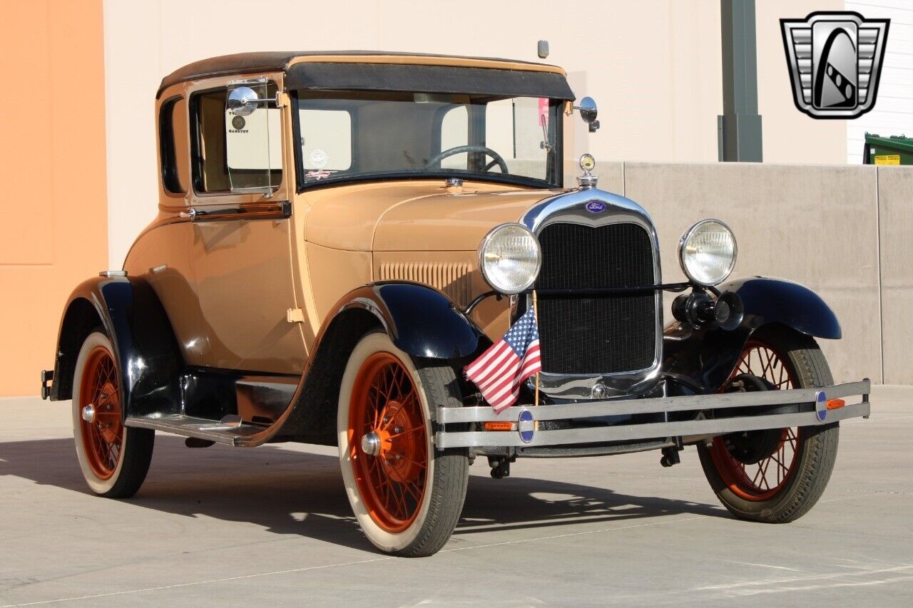 Ford-Model-A-Coupe-1929-Tan-Camel-9991-4