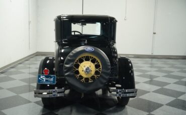 Ford-Model-A-Coupe-1930-Black-Black-12361-9