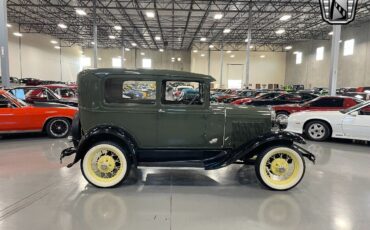 Ford-Model-A-Coupe-1930-Green-Green-86454-5