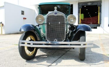 Ford-Model-A-Coupe-1931-Black-Black-84-10