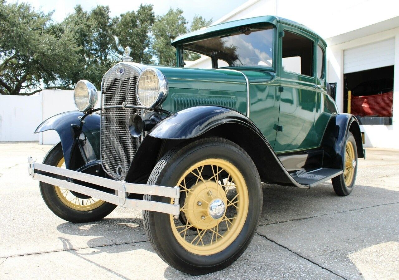 Ford-Model-A-Coupe-1931-Black-Black-84-11