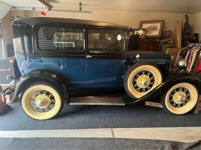 Ford-Model-A-Coupe-1931-Blue-Black-1017-3