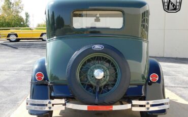 Ford-Model-A-Coupe-1931-Green-Tan-47447-6