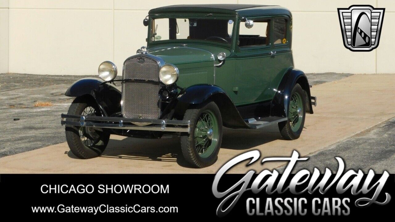 Ford-Model-A-Coupe-1931-Green-Tan-47447