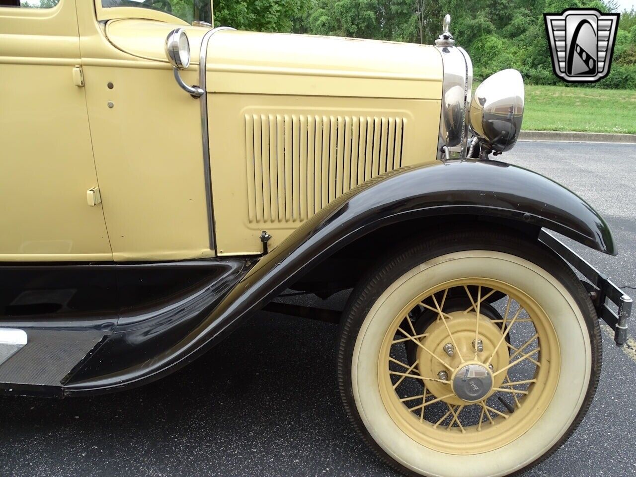 Ford-Model-A-Coupe-1931-Yellow-Brown-21174-11