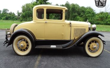 Ford-Model-A-Coupe-1931-Yellow-Brown-21174-7