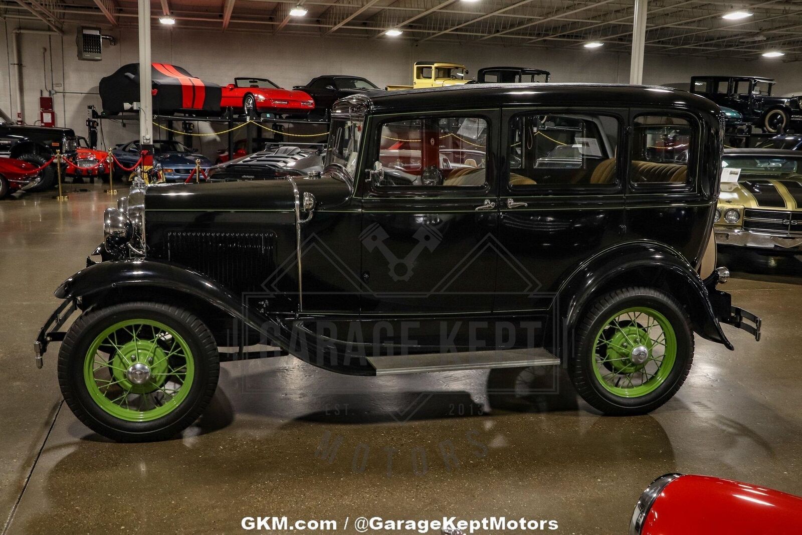 Ford-Model-A-Slant-Window-Sedan-Berline-1931-Black-Tan-58257-9