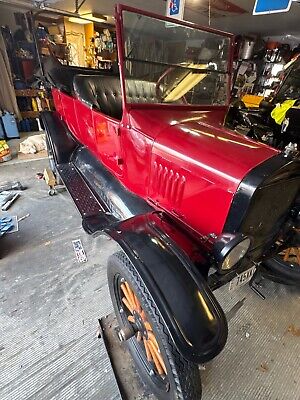 Ford-Model-T-1924-Red-4828-1