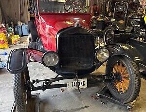 Ford-Model-T-1924-Red-4828-23