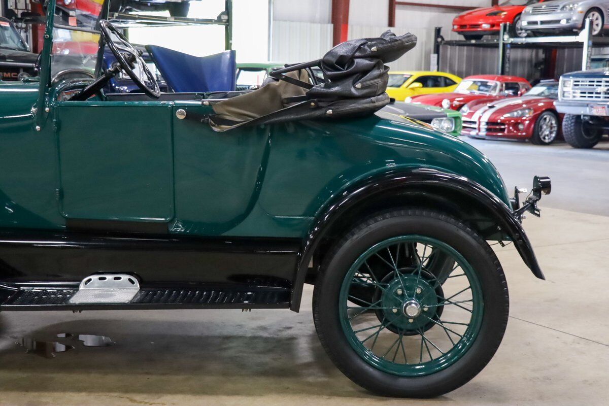 Ford-Model-T-1926-Green-Black-2-4