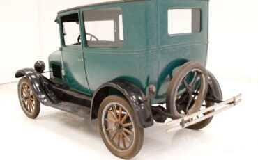 Ford-Model-T-Berline-1926-Green-Brown-0-2