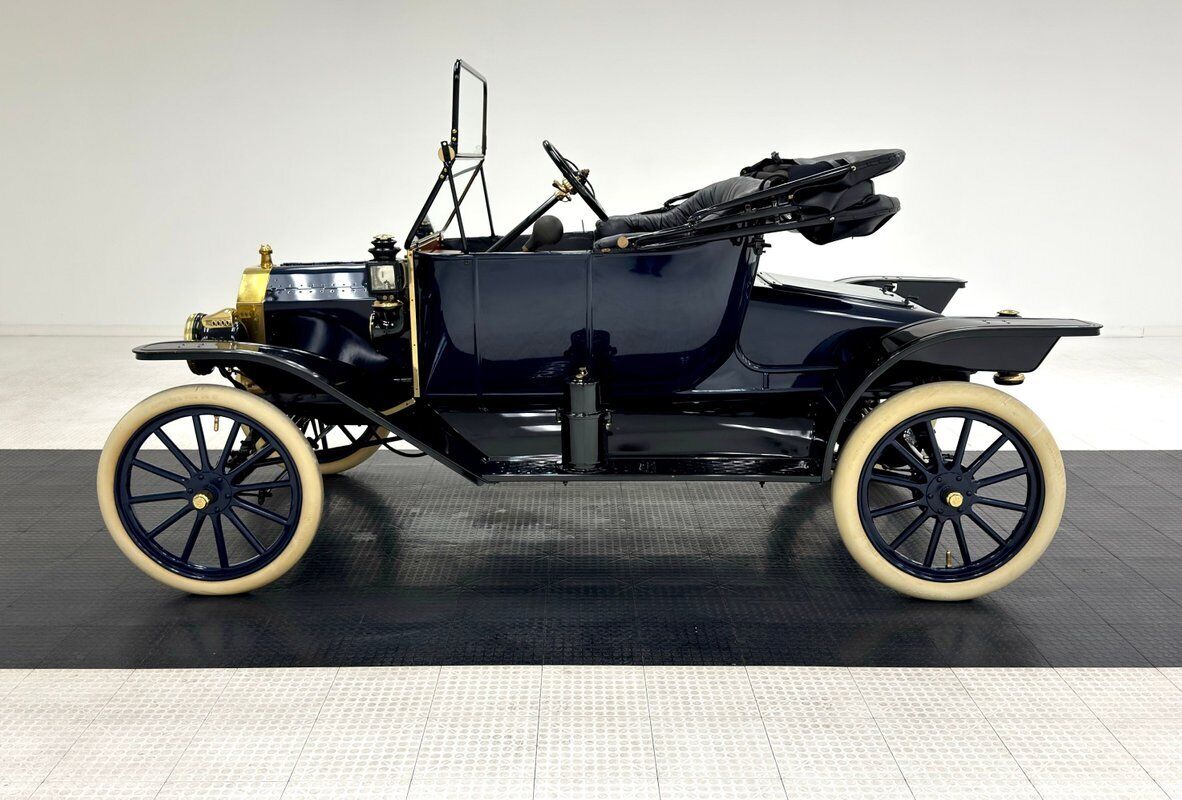 Ford-Model-T-Cabriolet-1913-Blue-Black-3-3