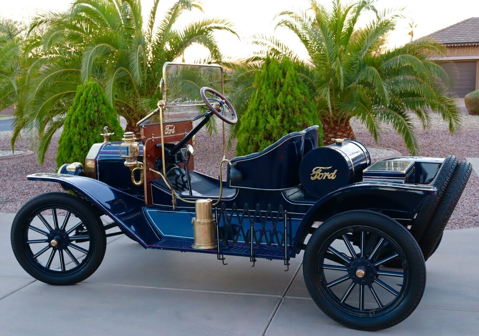 Ford-Model-T-Cabriolet-1914-Dark-Blue-Black-17881-25