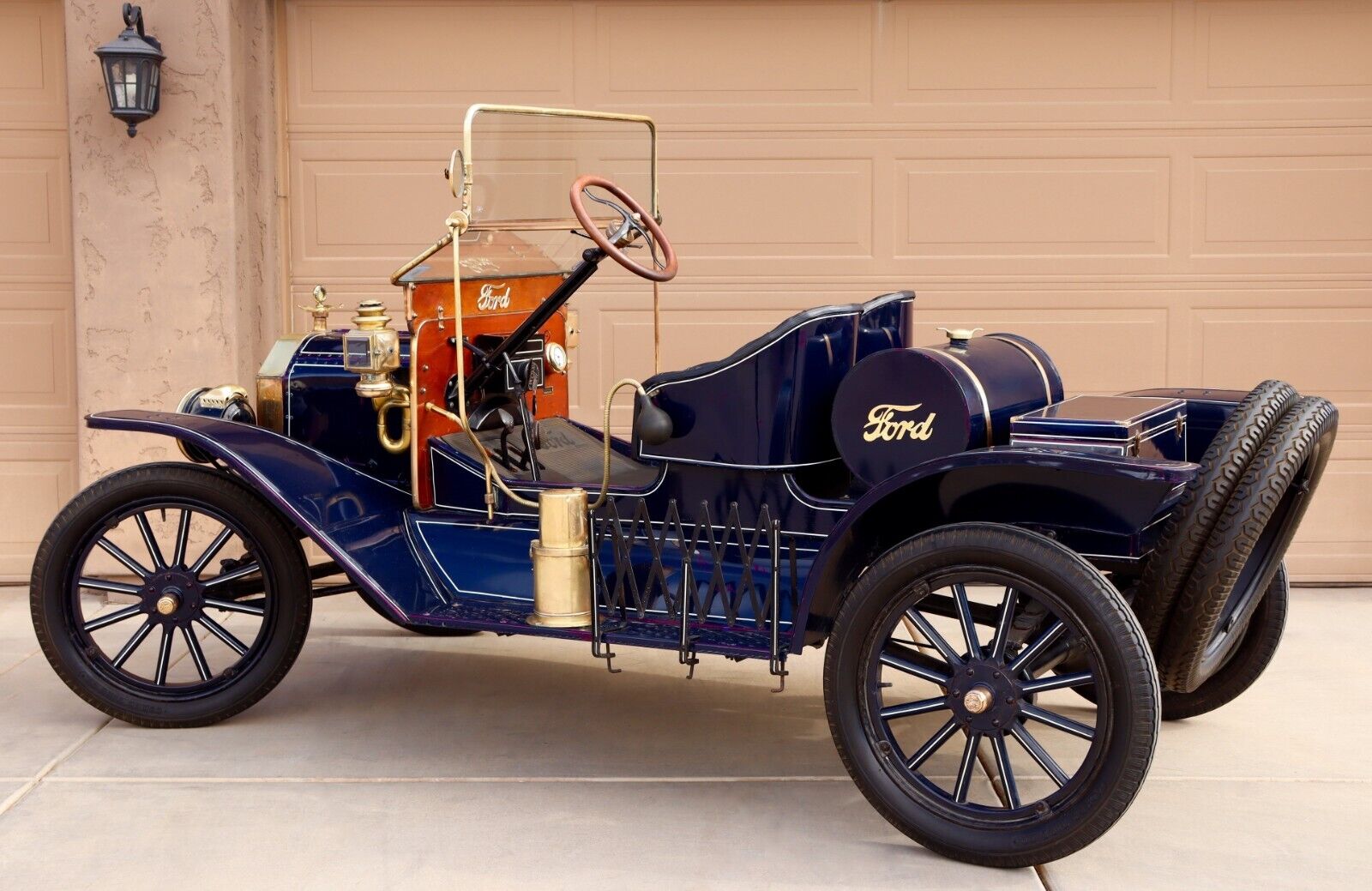 Ford-Model-T-Cabriolet-1914-Dark-Blue-Black-17881-3