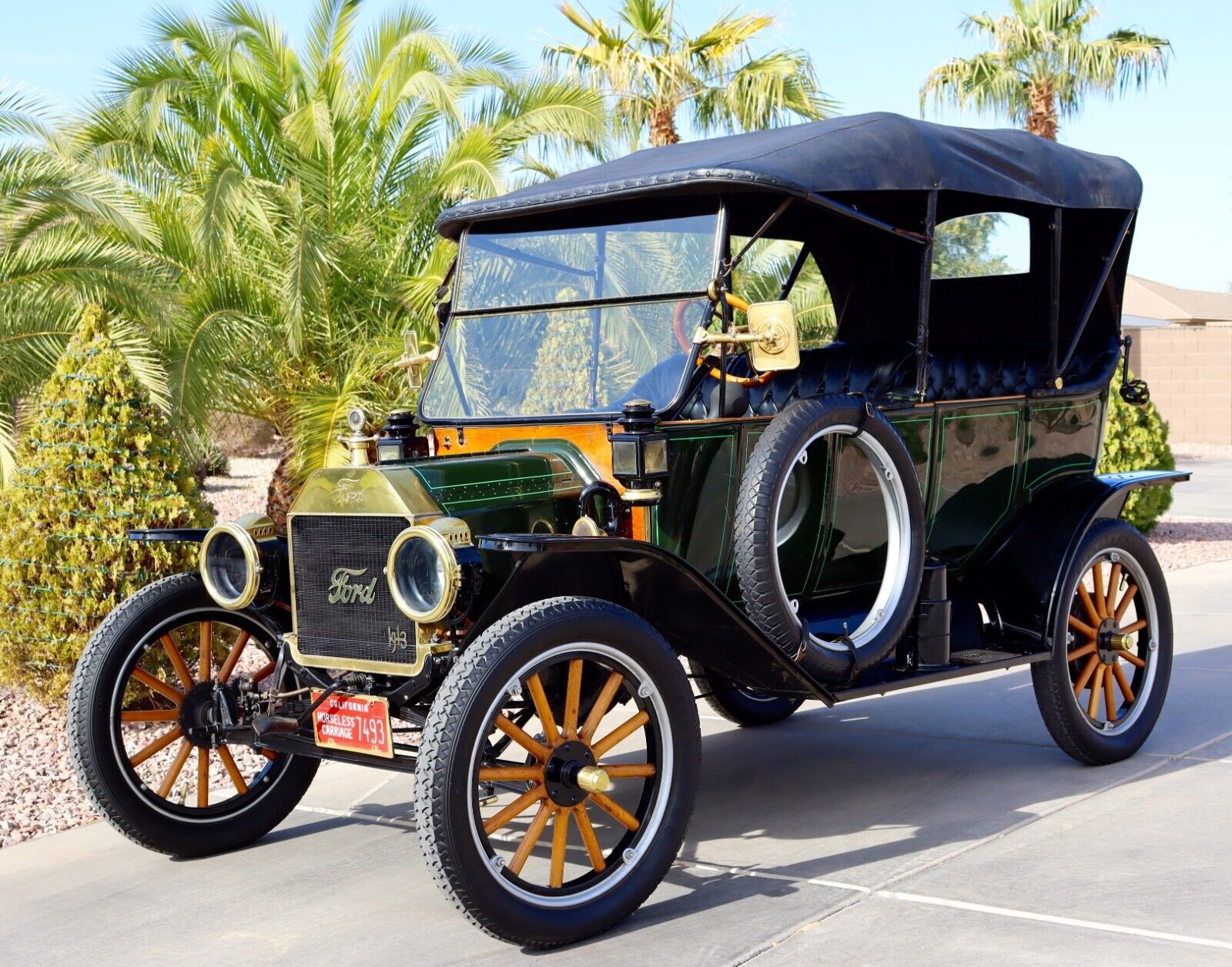 Ford-Model-T-Touring-Cabriolet-1913-2-Tones-12875-13