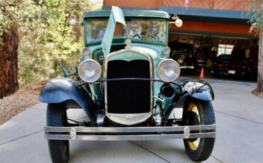 Ford-Model-a-1931-green-16093-5