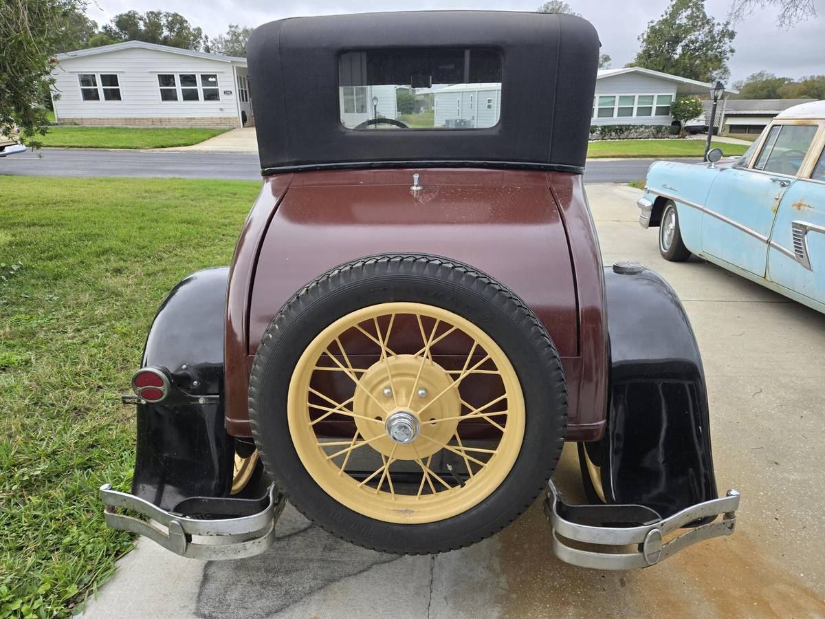 Ford-Model-a-5-window-coupe-1929-15405-6