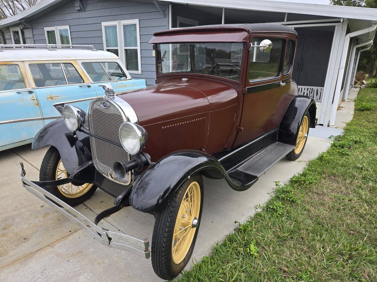 Ford-Model-a-5-window-coupe-1929-15405