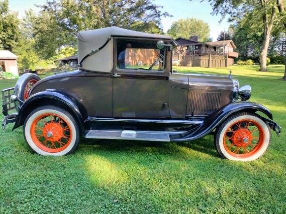 Ford-Model-a-sport-coupe-1929-brown-114263-4