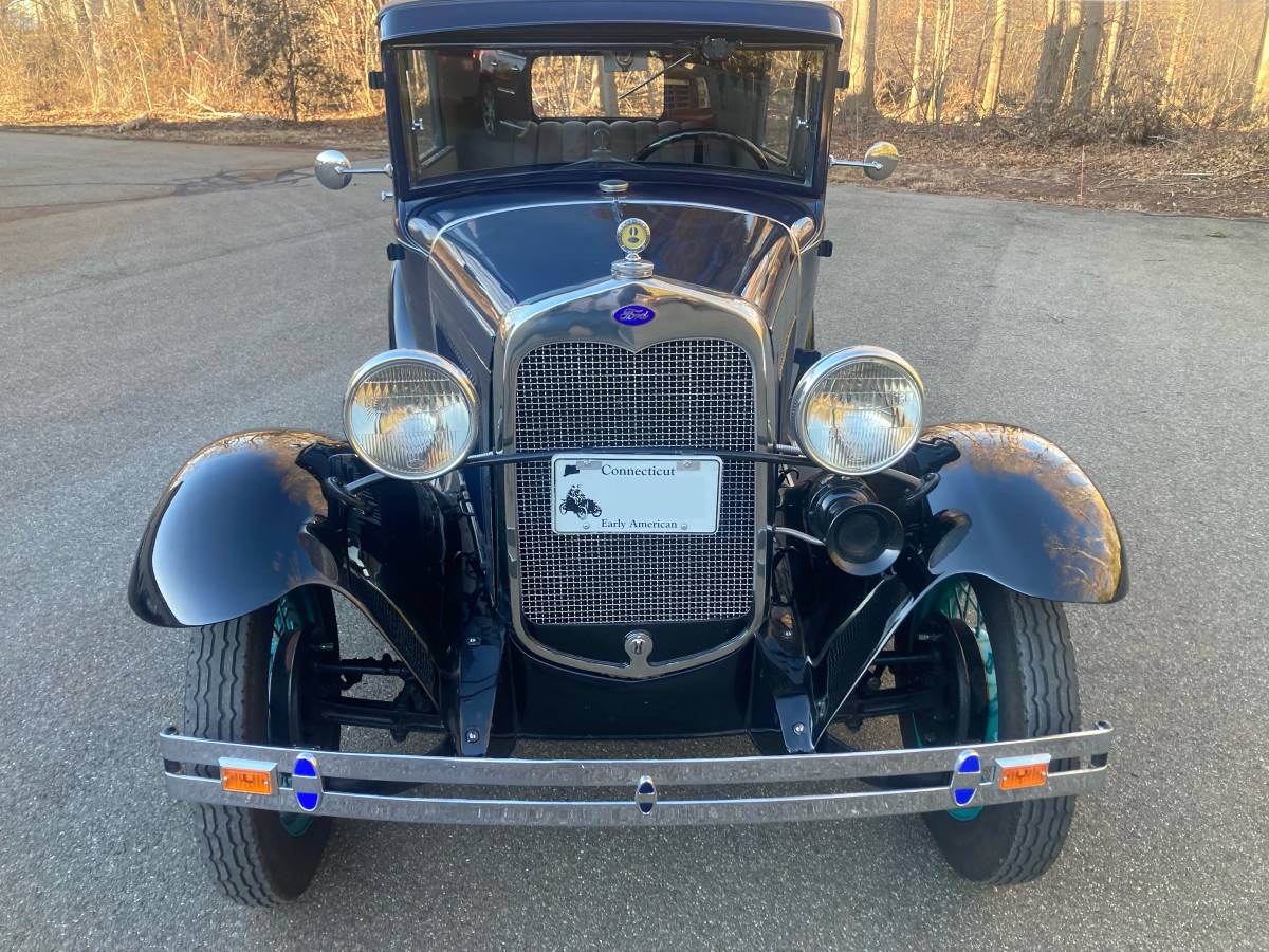 Ford-Model-a-tudor-1930-blue-8241-2