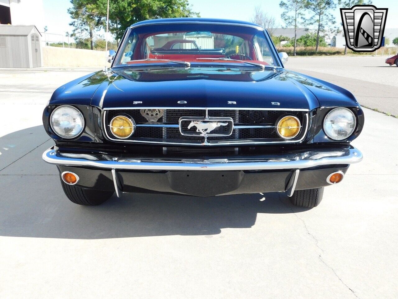 Ford-Mustang-1965-Black-Red-151108-2