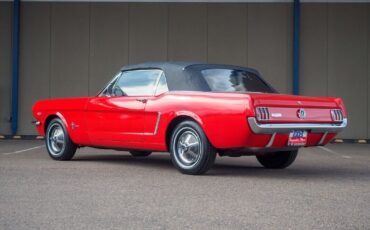 Ford-Mustang-1965-Red-Black-132224-3