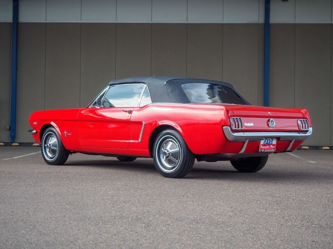 Ford-Mustang-1965-Red-Black-132224-3