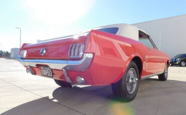 Ford-Mustang-1965-Red-Red-121900-10