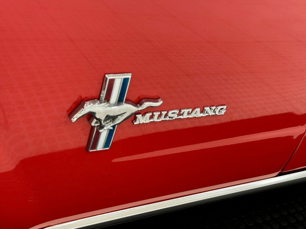 Ford-Mustang-1965-Red-Red-205866-11