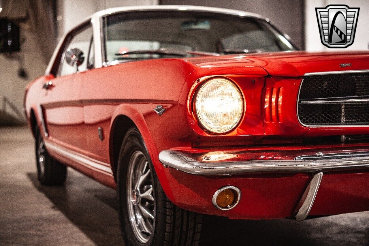 Ford-Mustang-1965-Red-Tan-13000-11