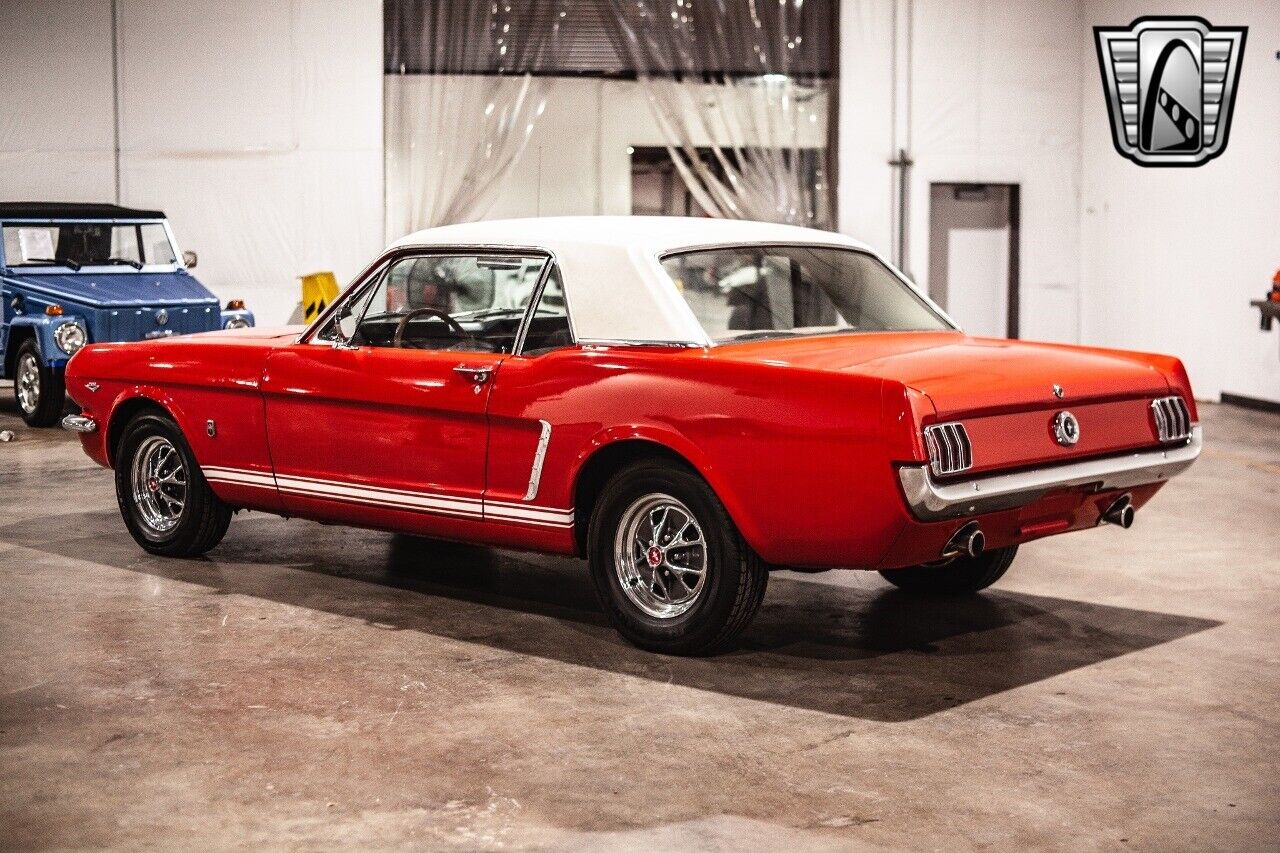 Ford-Mustang-1965-Red-Tan-13000-4