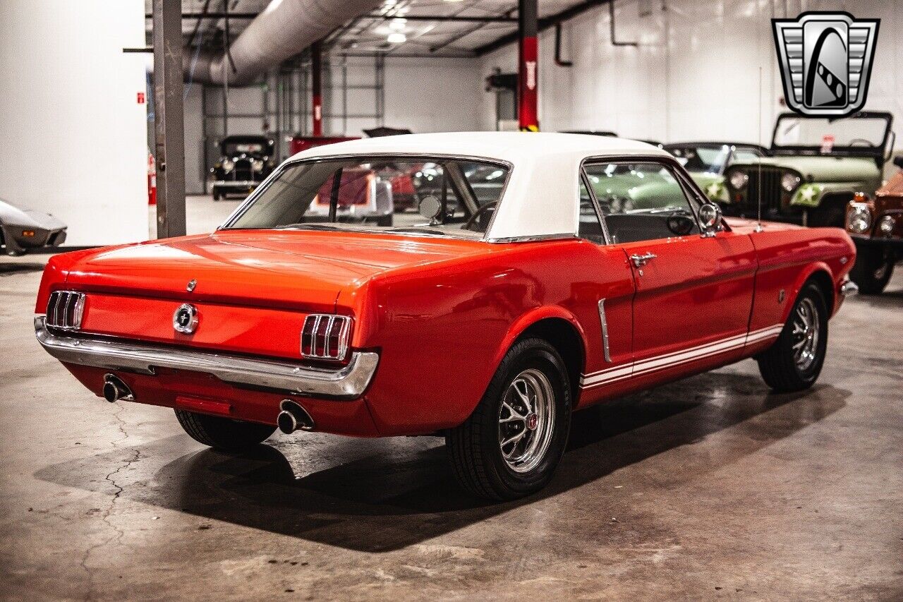 Ford-Mustang-1965-Red-Tan-13000-6