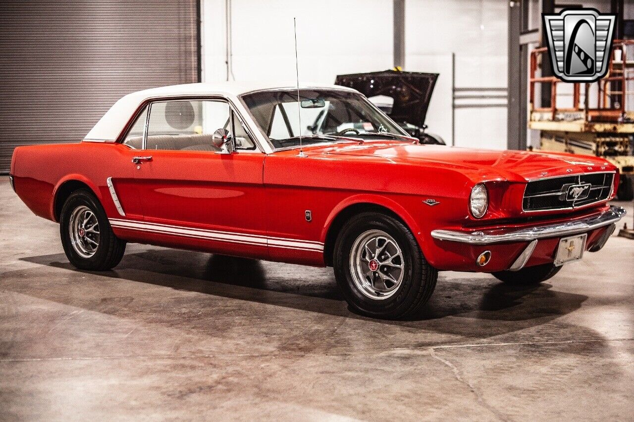 Ford-Mustang-1965-Red-Tan-13000-8