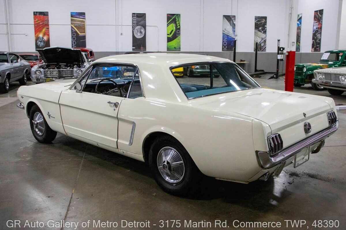 Ford-Mustang-1965-White-Turquoise-147757-3