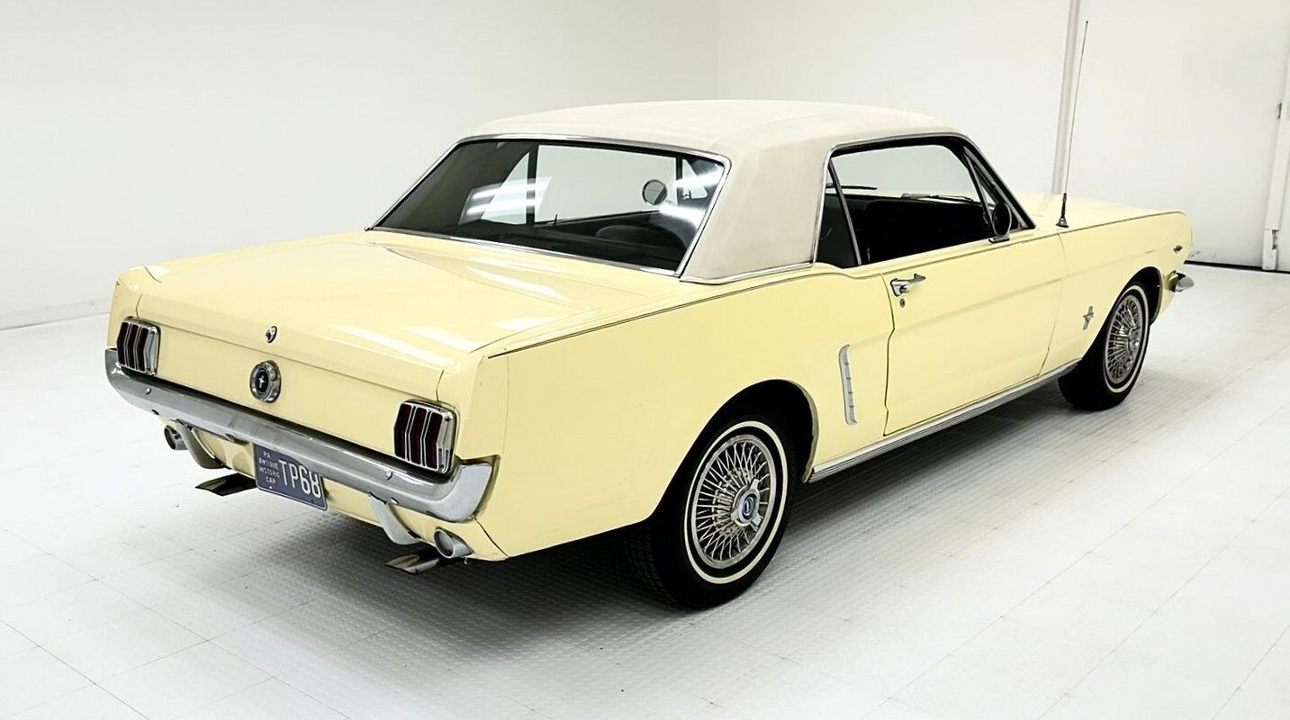 Ford-Mustang-1965-Yellow-Black-127227-4