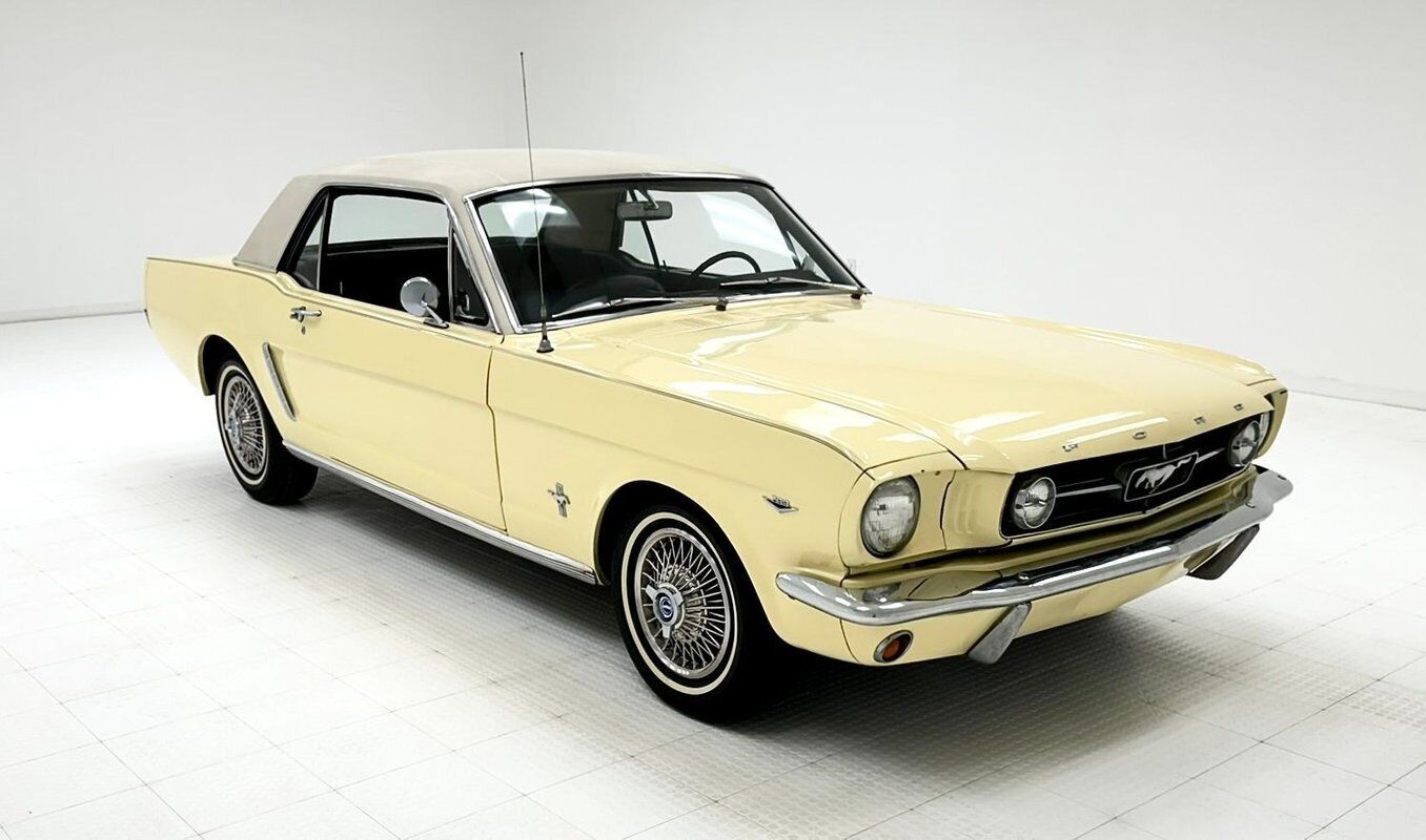 Ford-Mustang-1965-Yellow-Black-127227-6