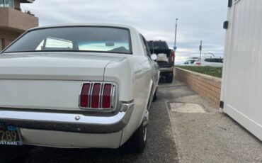 Ford-Mustang-1965-white-120057-6