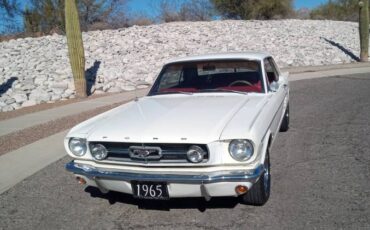 Ford-Mustang-1965-white-151278-2