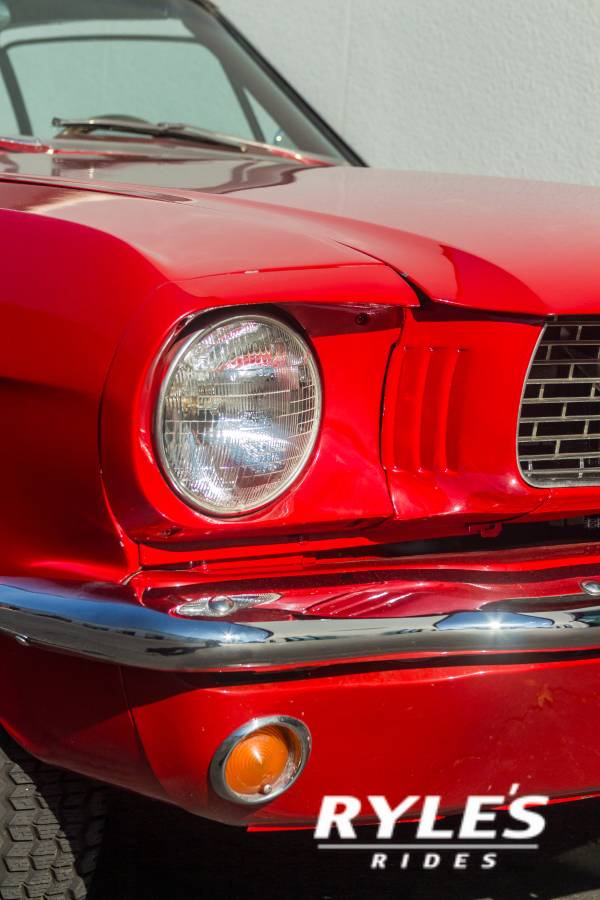 Ford-Mustang-1966-20390-3